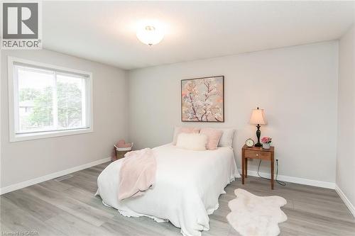 570 Hallmark Drive, Waterloo, ON 