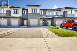 330 NONIUS STREET  Ottawa, ON K2V 0E1