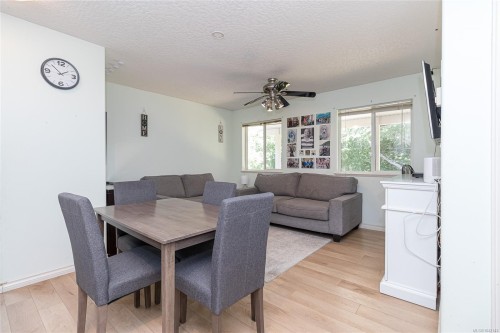 2333 Selwyn Rd, Langford, BC 