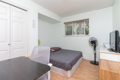 2333 Selwyn Rd, Langford, BC 