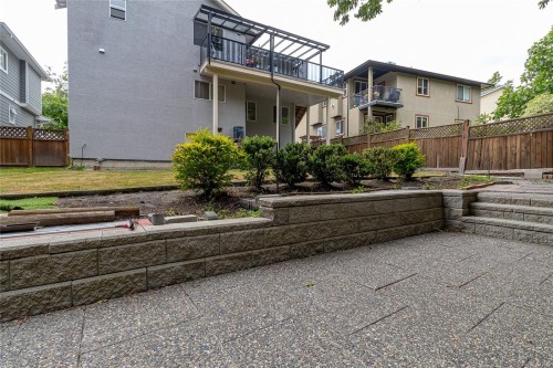 2333 Selwyn Rd, Langford, BC 