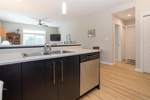 #207-2117 Meredith Rd, Nanaimo, BC 