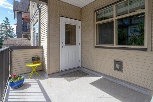 #207-2117 Meredith Rd, Nanaimo, BC 