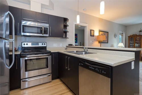 #207-2117 Meredith Rd, Nanaimo, BC 