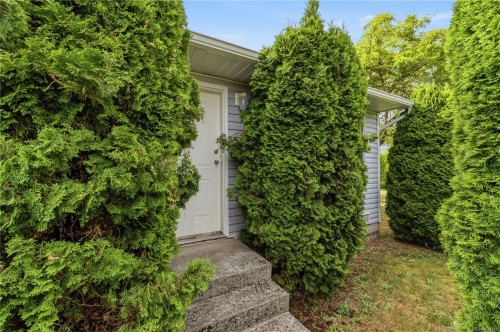 1040 5Th Ave, Ladysmith, BC 