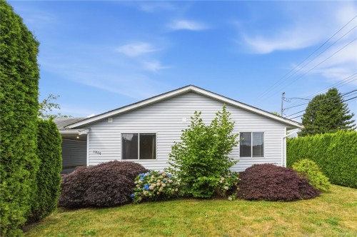 1040 5Th Ave, Ladysmith, BC 