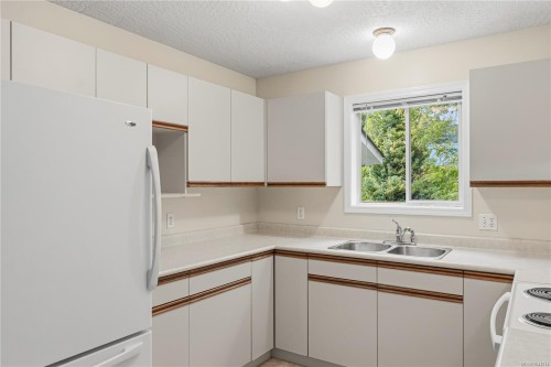 1040 5Th Ave, Ladysmith, BC 