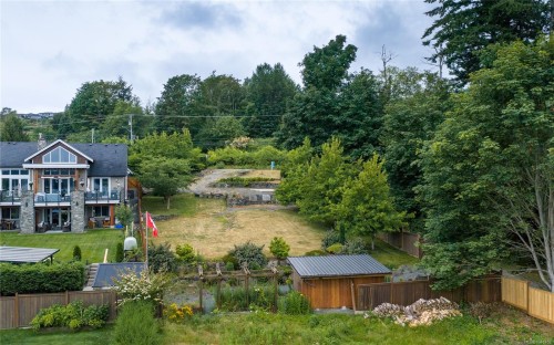 401 Chemainus Rd, Ladysmith, BC 