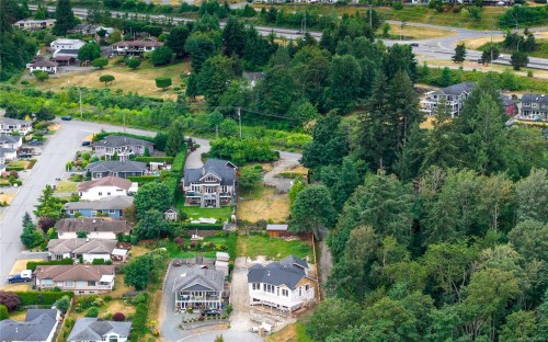 401 Chemainus Rd, Ladysmith, BC 