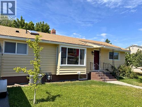 13614 Spencer Avenue  Summerland, BC V0H 1Z0