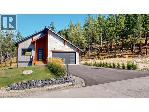 2636 Taynton Trail, Invermere, BC - Outdoor