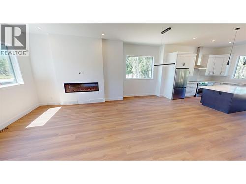 2636 Taynton Trail, Invermere, BC - Indoor
