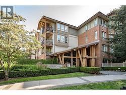 104 1111 E 27TH STREET  North Vancouver, BC V7J 1S3