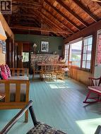 Dining area can serve 6-8 guests - 