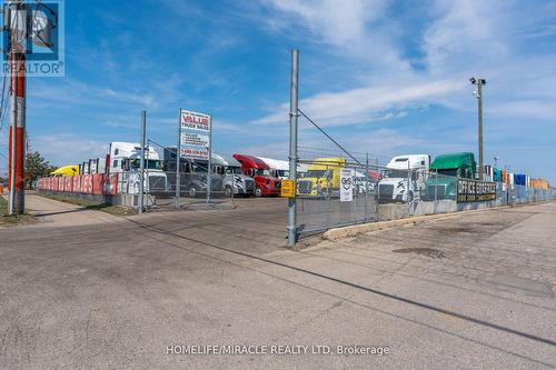 6749 Columbus Road, Mississauga, ON 