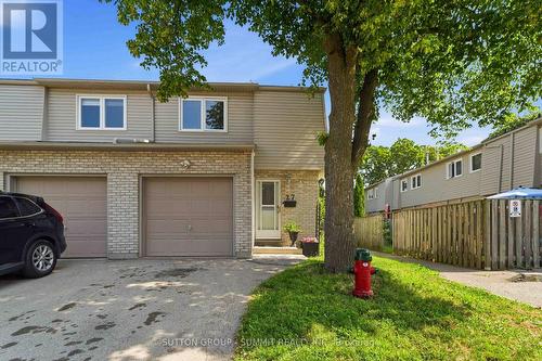27 - 1396 UPPER OTTAWA STREET  Hamilton, ON L8W 1R1