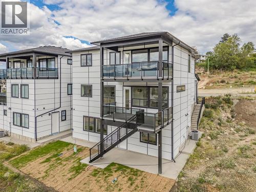 1152 Hume Avenue, Kelowna, BC 