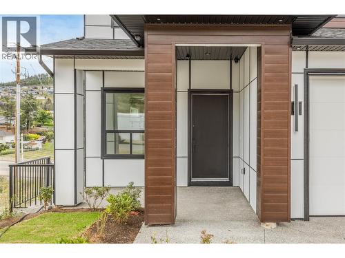 1152 Hume Avenue, Kelowna, BC 