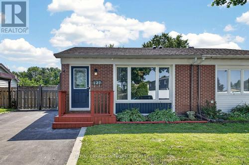 127 MORTON DRIVE  Ottawa, ON K2L 1X2