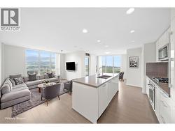 2801 3093 WINDSOR GATE  Coquitlam, BC V3B 0N2