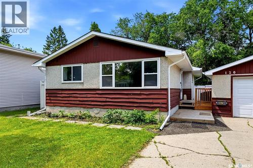 120 Shannon ROAD  Regina, SK S4S 5B1