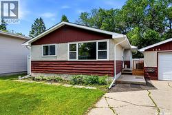 120 Shannon ROAD  Regina, SK S4S 5B1