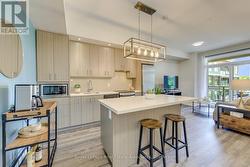 324 - 457 PLAINS ROAD E  Burlington, ON L7T 1H1