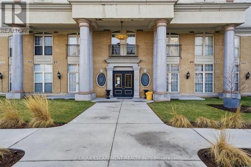 802 - 135 JAMES STREET S  Hamilton, ON L8P 2Z6