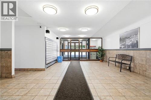 15 Nicklaus Drive Unit# 17, Hamilton, ON 