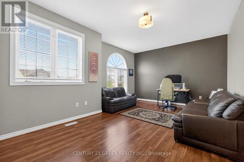 21 Hawkswood Drive, Kitchener, ON 