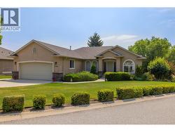 2281 Shannon Heights Court West Kelowna, BC V4T 2V1