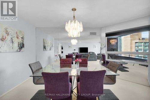 810 - 151 Bay Street, Ottawa, ON 