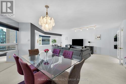 810 - 151 Bay Street, Ottawa, ON 