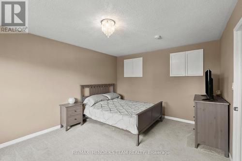 12 Stonebridge Gate, St. Catharines (Grapeview), ON 