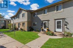40 - 65 DORCHESTER BOULEVARD  St. Catharines (Carlton/Bunting), ON L2M 7T1