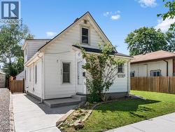 2509 ALEXIS ROAD Windsor, ON N9J 1Y3