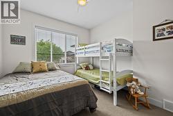 Bedroom on main level - 