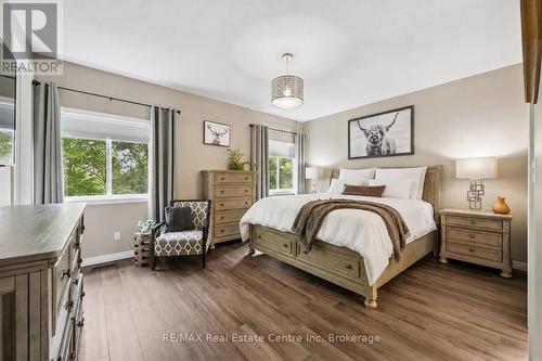 196 Maple Bush Drive, Cambridge, ON 