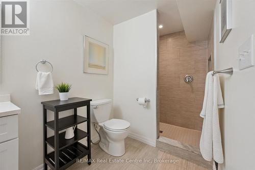 196 Maple Bush Drive, Cambridge, ON 