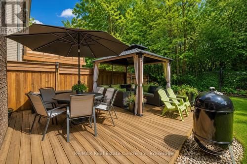 196 Maple Bush Drive, Cambridge, ON 