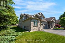 13 - 795 LAURELWOOD DRIVE Waterloo, ON N2V 0A3