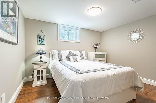2084 Edinburgh Drive, Burlington, ON 