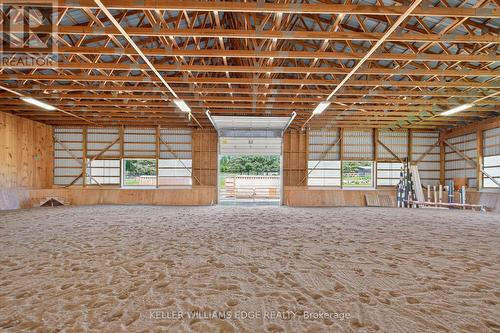 564 8Th Concession Road E, Hamilton, ON 