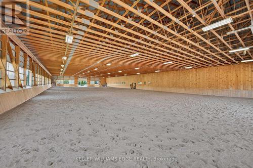 564 8Th Concession Road E, Hamilton, ON 