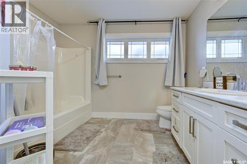 1063 Glacial Shores Common, Saskatoon, SK 