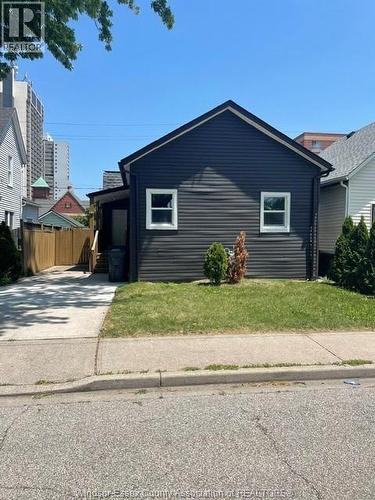 442 CHURCH  Windsor, ON N9A 4S9