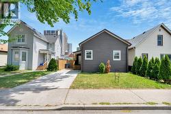 442 CHURCH Windsor, ON N9A 4S9