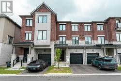 4124 RAYBRIA WAY  Mississauga, ON L5M 2S8