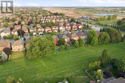 backing onto greenspace - 3967 Beacham Street, Mississauga, ON 