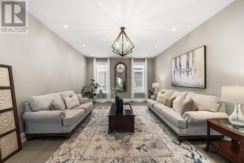 6628 Rothschild Trail, Mississauga, ON 